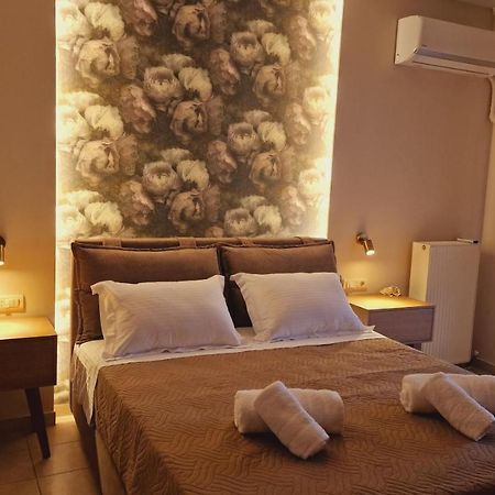 Primrose Apartments Tolo Luaran gambar